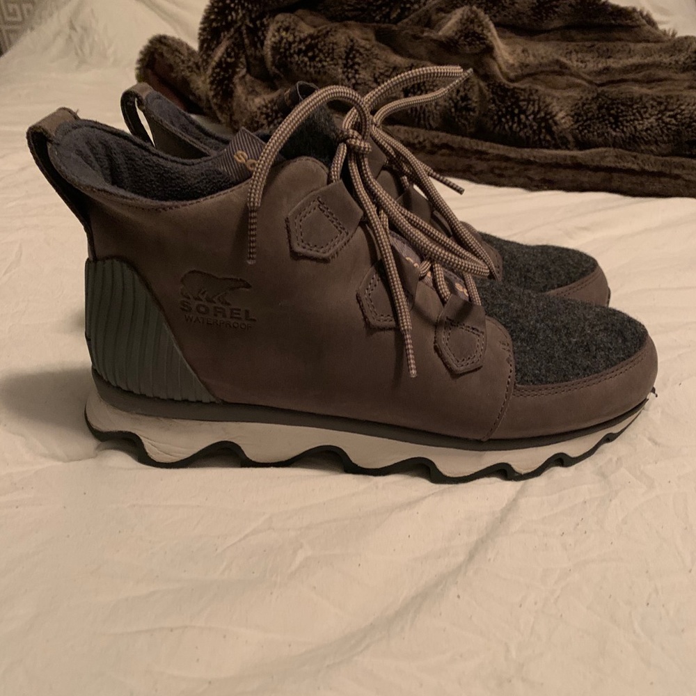 Sorel Kinetic Caribou Boot